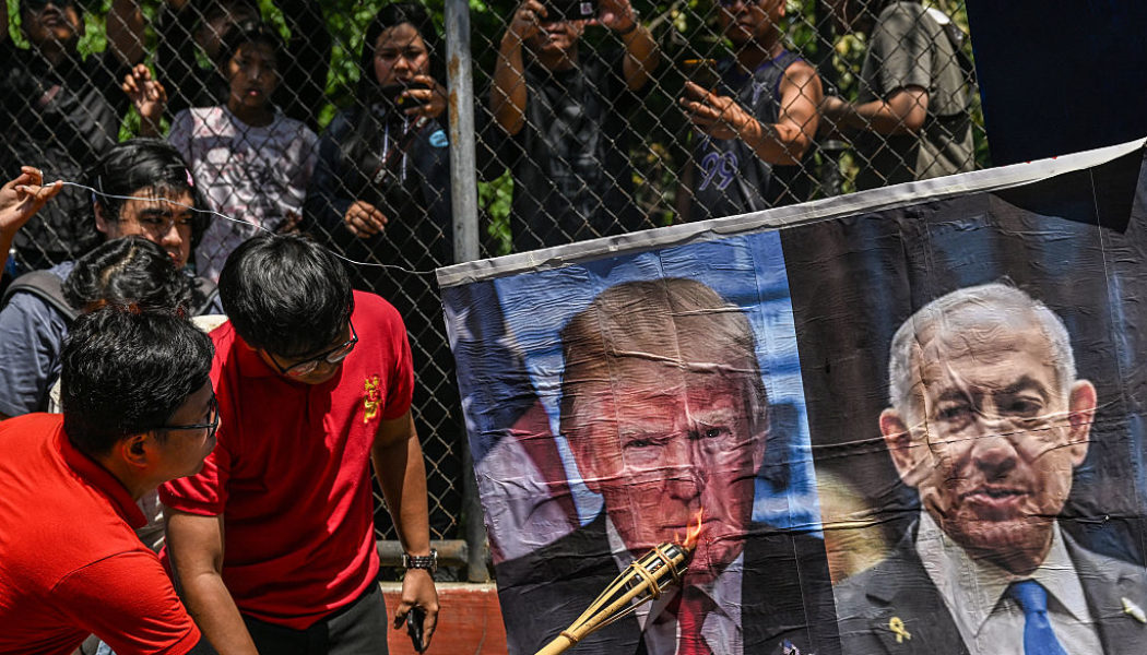 Donald Trump Blew Up Barack Obama’s Iran Deal, Now America’s Stuck With The Fallout