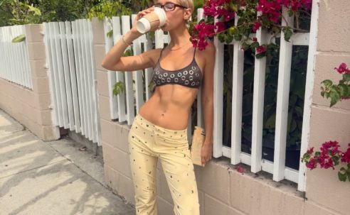 Forget Kitten Heels and Ballet Flats—This Shoe Trend Makes Capri Pants Look Their Chicest