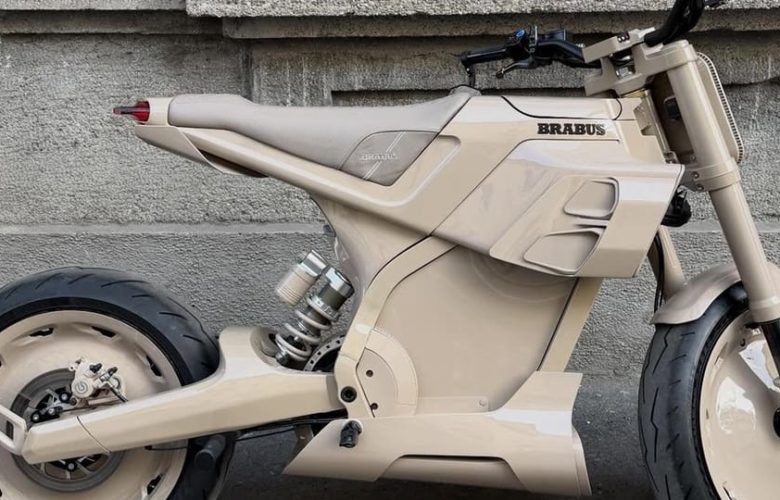 Hiroshi Fujiwara Unveils Extremely Rare "Desert Sand" Brabus x DAB Motors Urban E