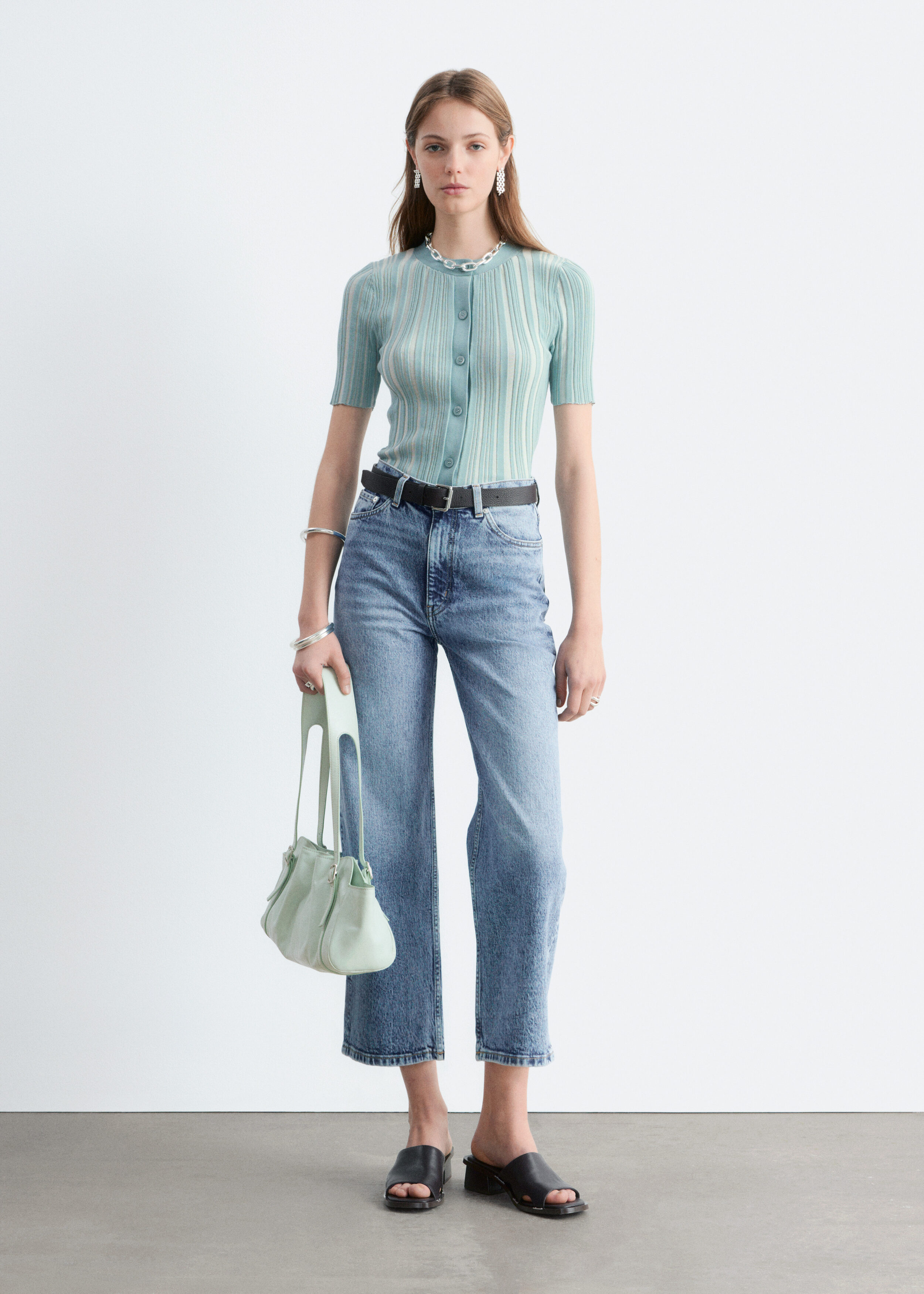 Cropped Wide-Leg Jeans