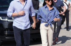 I Agree With Meghan—Cropped Jeans Look Their Best With This Specific Trainer