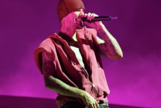 Justin Bieber’s ‘SWAG’ Returns to No. 7 on Billboard 200