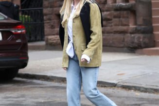 Light-Wash Jeans Are So Back—These Are the Anti-Trend Shoes They Look Best With