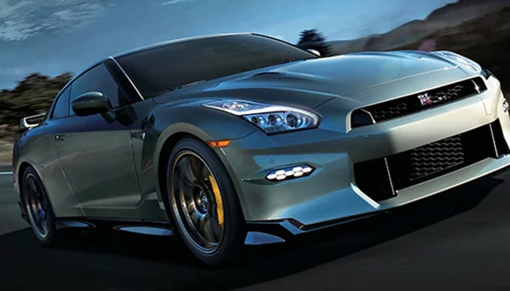 Nissan’s Next GT-R Will Be a Hybrid, Keeping the VR38 Block