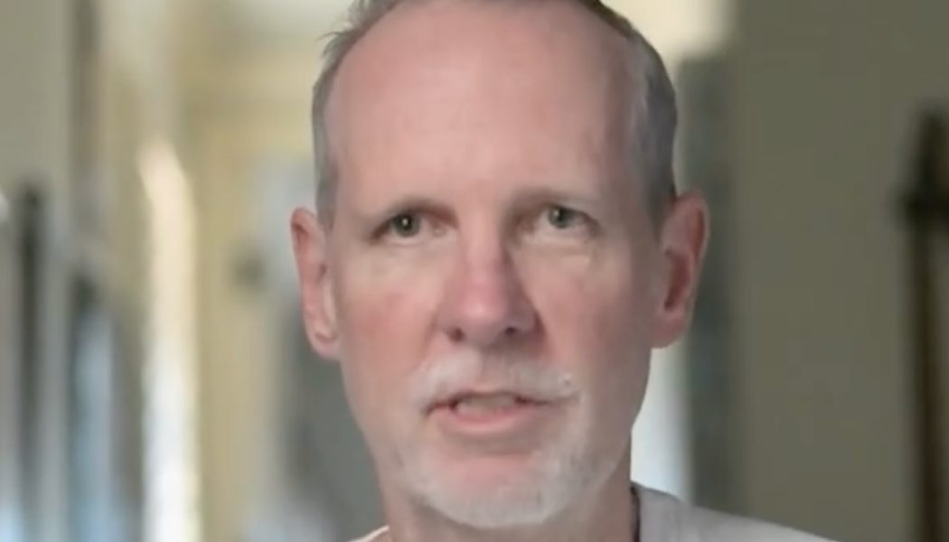 No Doubt's Tom Dumont Diagnosed with Early Onset Parkinson's Disease