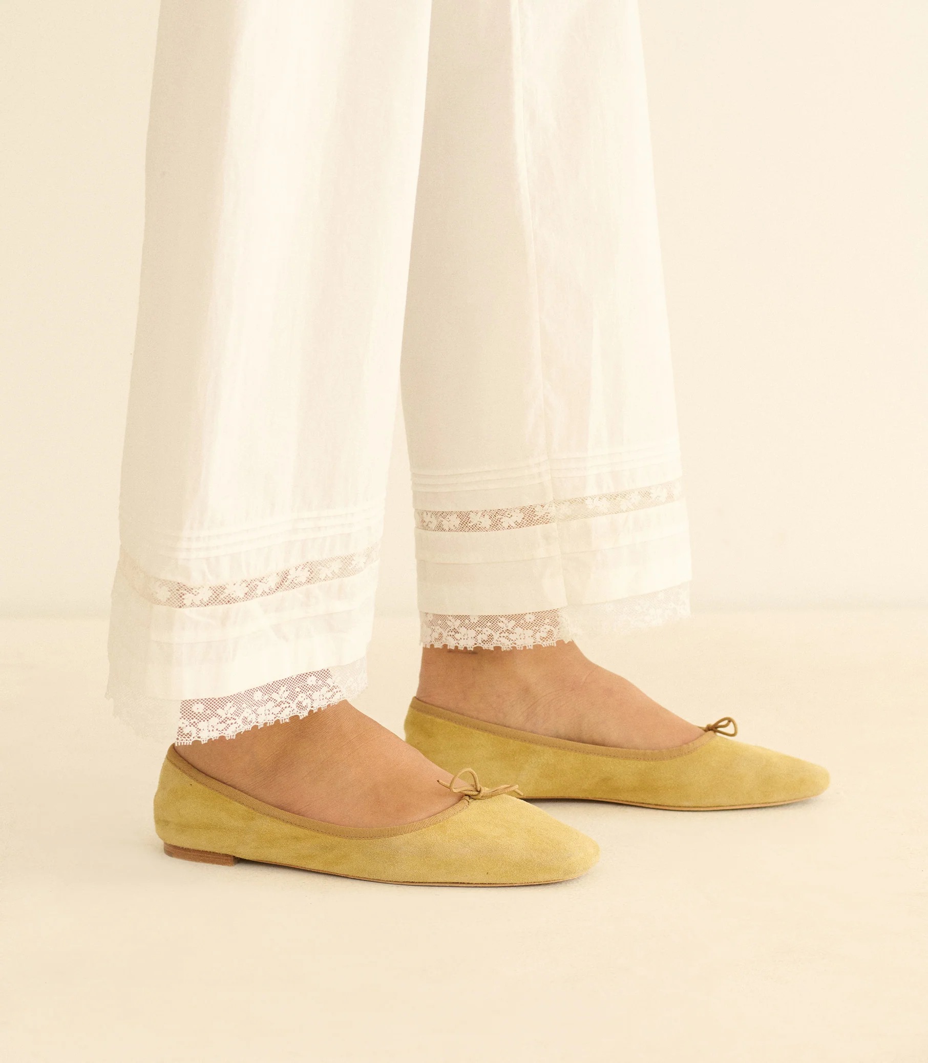 Pillar Mary Jane -- Trench Suede