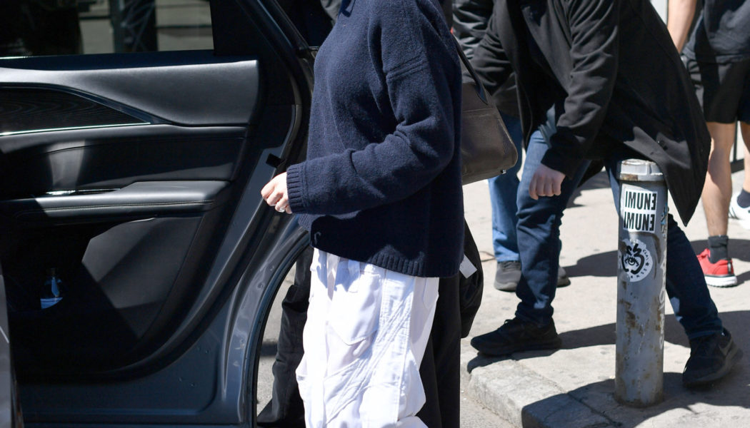 Not Jeans—Jennifer Lawrence Wore Flats With Summer's Chicest Pant Trend