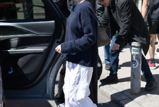 Not Jeans—Jennifer Lawrence Wore Flats With Summer's Chicest Pant Trend