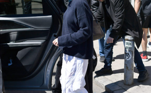 Not Jeans—Jennifer Lawrence Wore Flats With Summer's Chicest Pant Trend