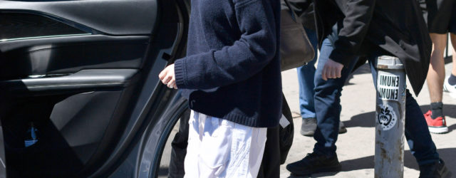 Not Jeans—Jennifer Lawrence Wore Flats With Summer's Chicest Pant Trend