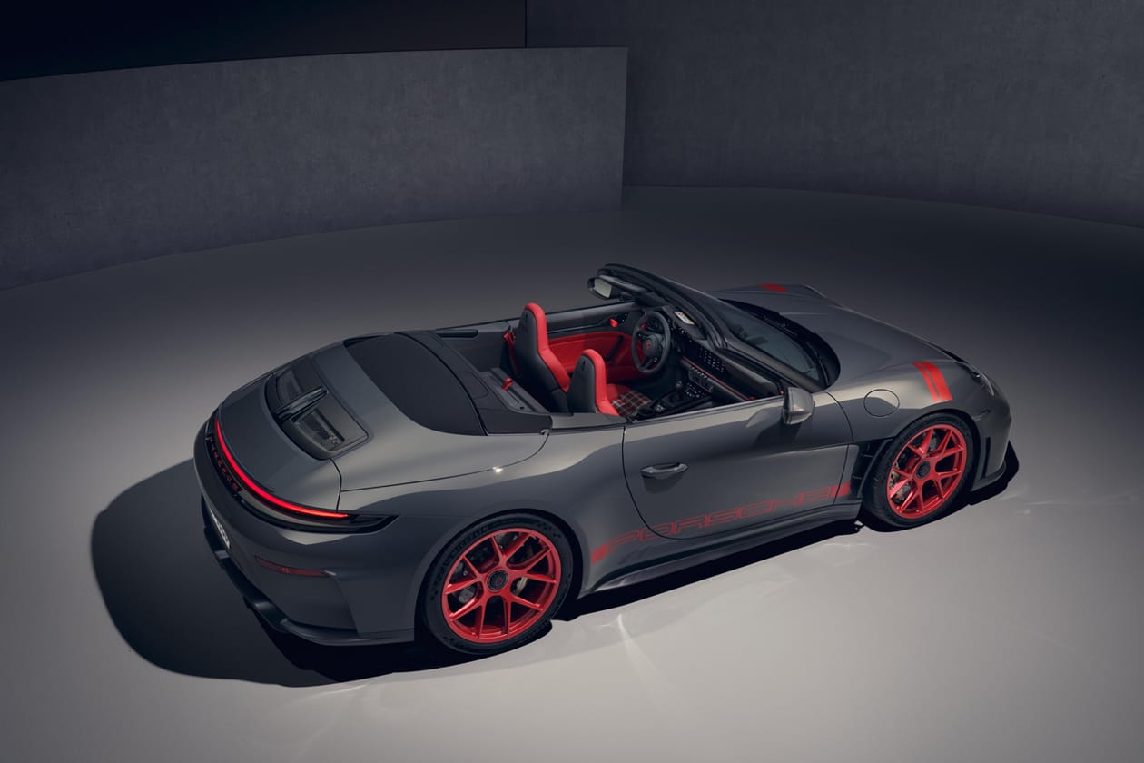 Porsche 911 GT3 S/C Cabriolet Details and Features S/T speedster convertible red gold grey pyro red graphics gt3 rs