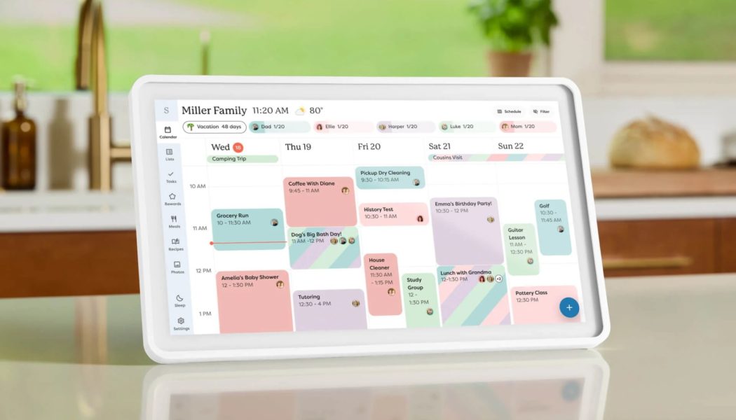 Skylight’s 15-inch smart calendar is down to its lowest price to date