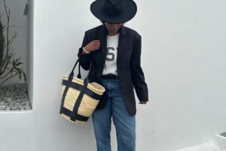 Stovepipe Jeans Are Style of the Season—5 Sandals To Wear With Them