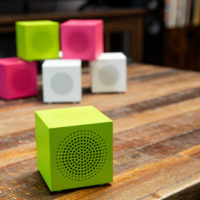 Testing the $10 Ikea speaker that lets you connect 100 at once