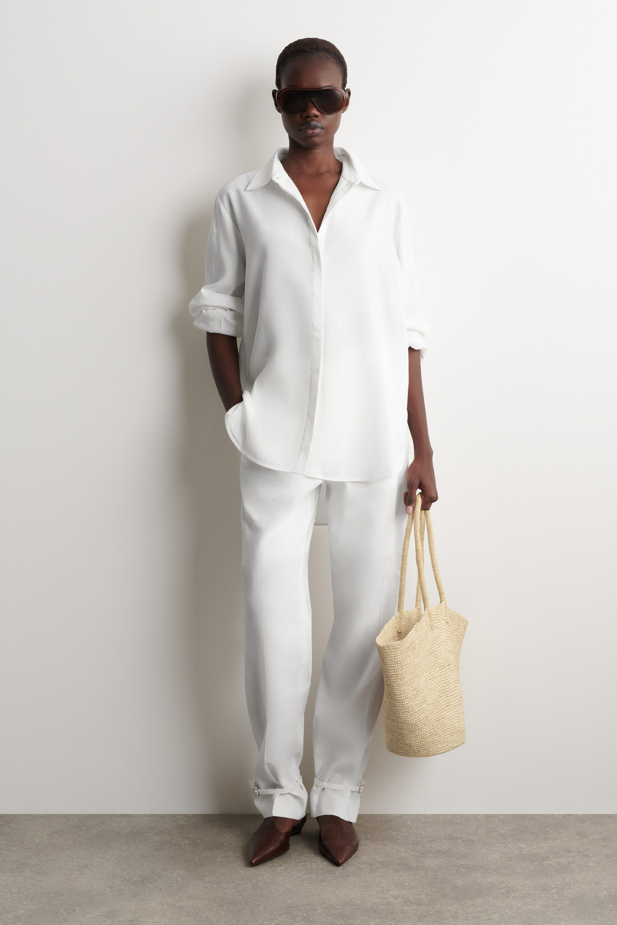 Hand-Woven Market Tote - Straw