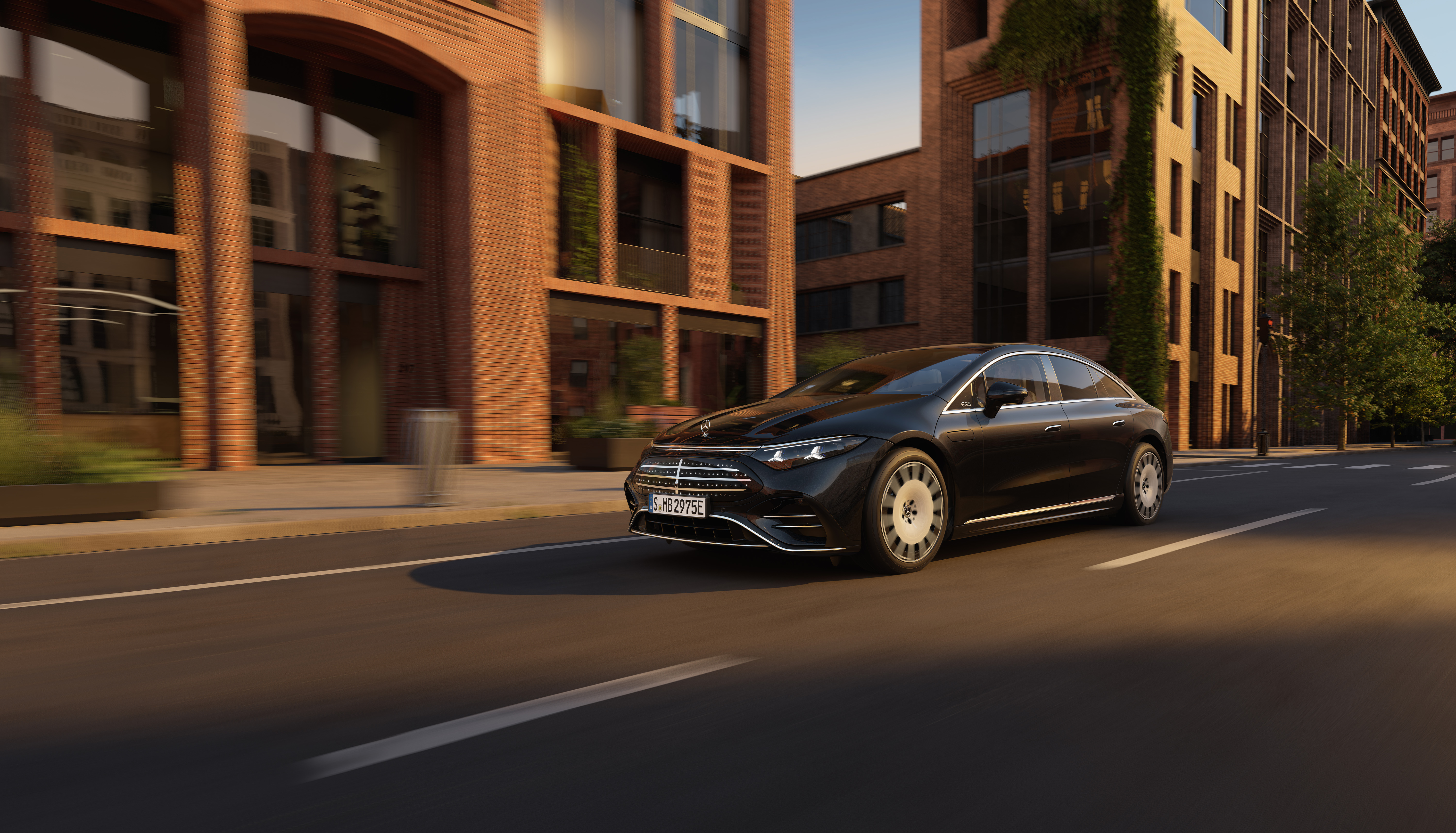 Der neue EQS: Weiter denken, weiter fahrenThe new Mercedes-Benz EQS: Smarter than ever. Further than ever.