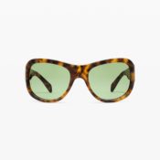 The Sunglasses Trend Every Fashion Insider Is Wearing In 2026