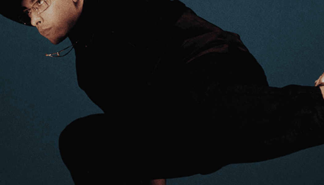 Trueno Wants You on the Dance Floor Listening to 'TURR4ZO'