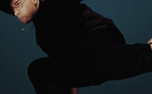 Trueno Wants You on the Dance Floor Listening to 'TURR4ZO'