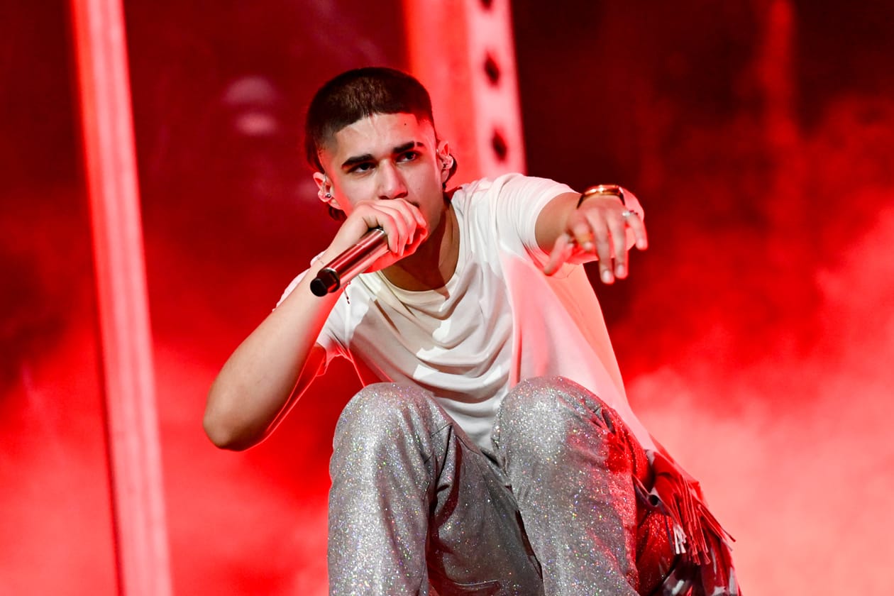 Young Thug Goes EDM, Mk.gee Makes His Rounds, and Bieber Fever Ensues: Everything We Loved at Coachella Weekend 1 fakemink debut sabrina carpenter first merch gap collab 