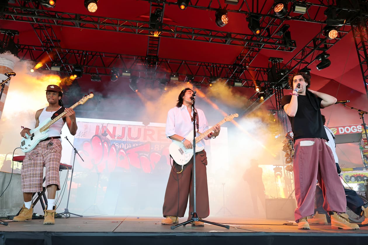 Young Thug Goes EDM, Mk.gee Makes His Rounds, and Bieber Fever Ensues: Everything We Loved at Coachella Weekend 1 fakemink debut sabrina carpenter first merch gap collab 