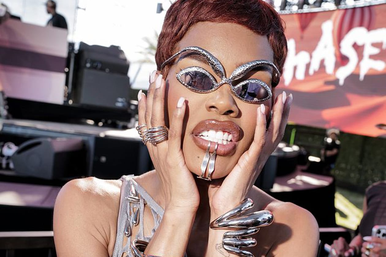 Young Thug Goes EDM, Mk.gee Makes His Rounds, and Bieber Fever Ensues: Everything We Loved at Coachella Weekend 1 fakemink debut sabrina carpenter first merch gap collab 