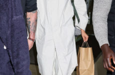 Zendaya Doesn't Do Leggings and Sneakers at the Airport—She Wears This Skirt With It Flats