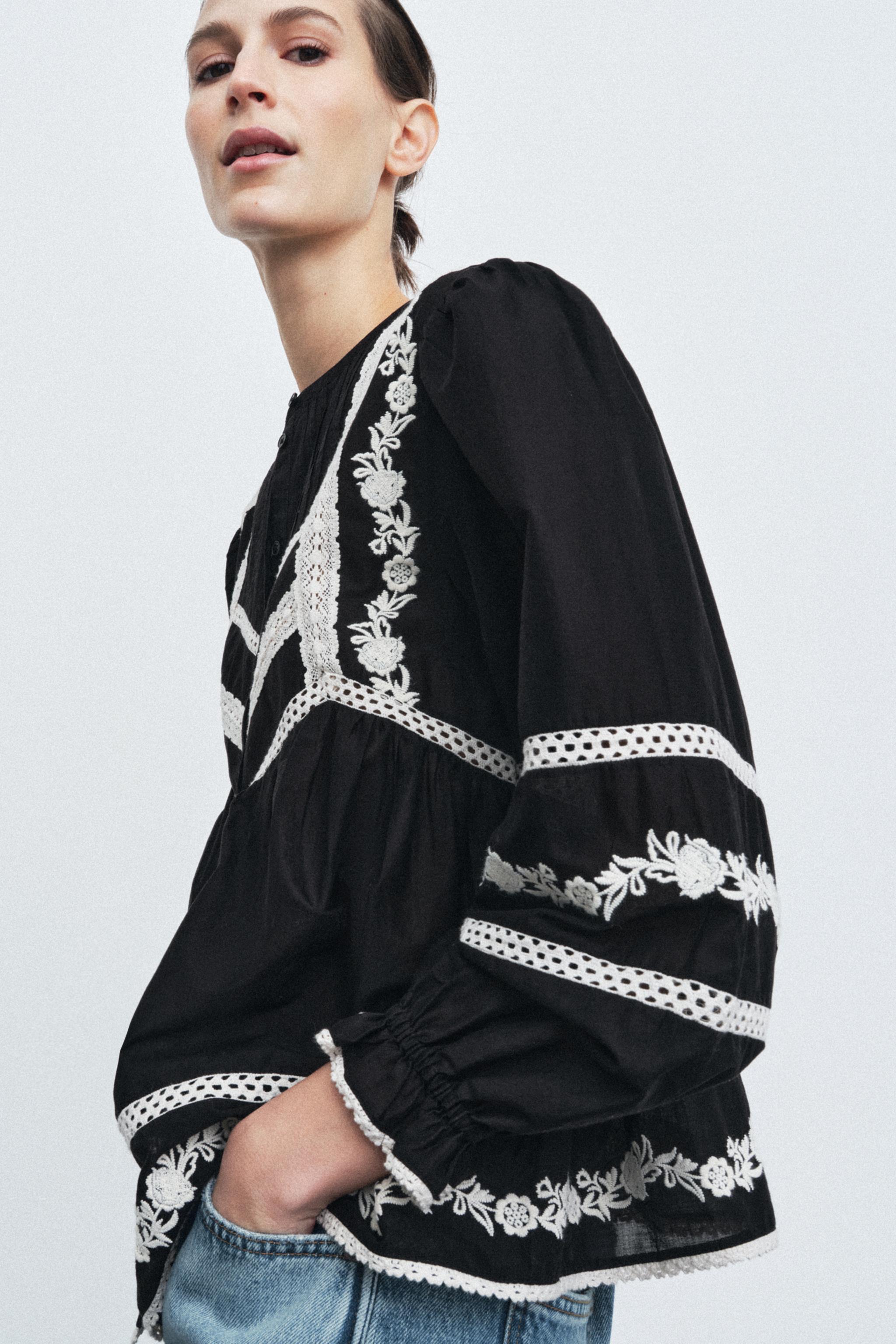 Embroidered Blouse Zw Collection
