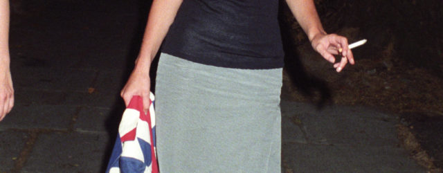 ‘90s Kate Moss is My Summer Styling Muse—4 Throw-Back Trends to Wear in 2026