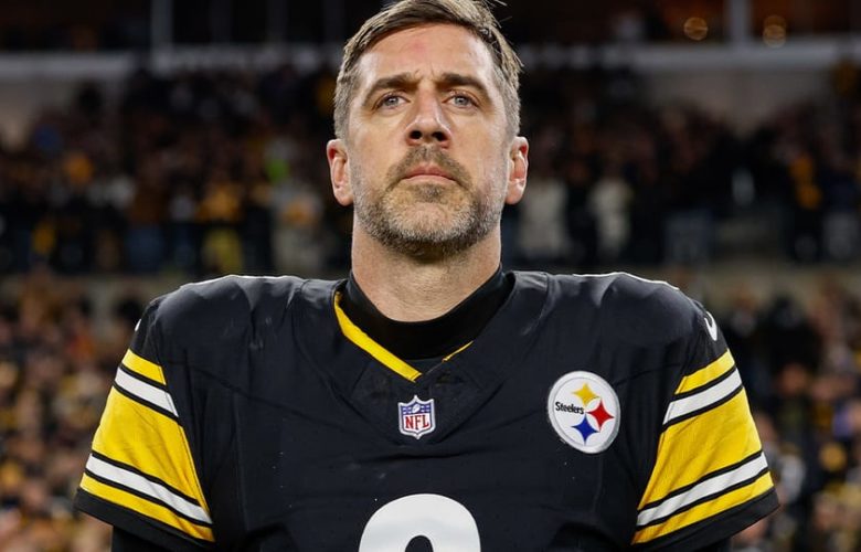 Aaron Rodgers Rumored To Return to the Pittsburgh Steelers for the 2026 Season