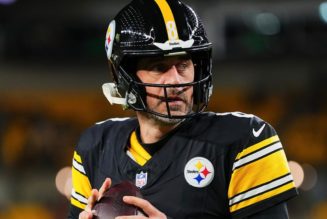 Aaron Rodgers Signs 1-Year, $25 Million USD Deal To Return to the Pittsburgh Steelers