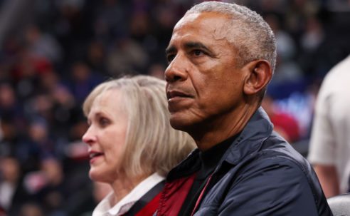 Barack Obama Reveals JAŸ-Z & Eminem Were Part Of His Debate-Day Playlist