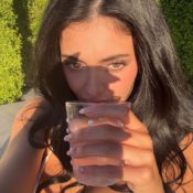 Bedazzled Nails Are *So* Back—3 Celebs Just Cosigned the Maximalist Trend