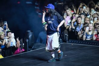 Billie Eilish Makes the Case for Phones at Concerts