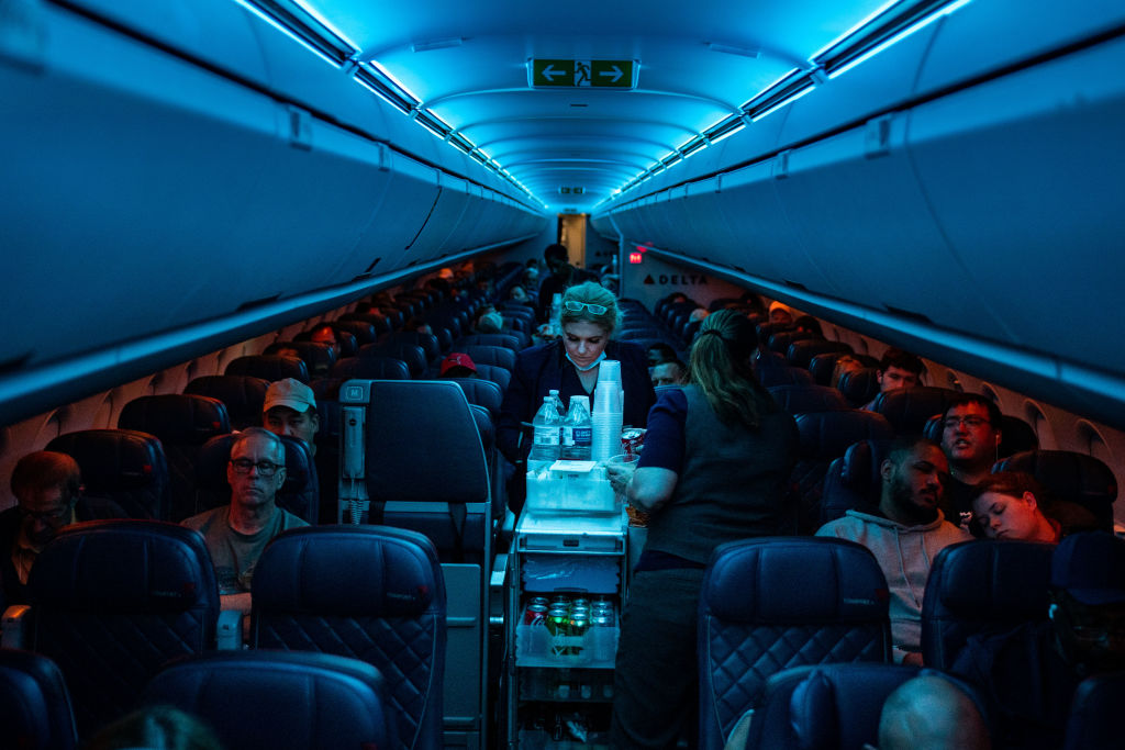 Delta Airlines Axes Food & Beverage Service On "Short Flights"