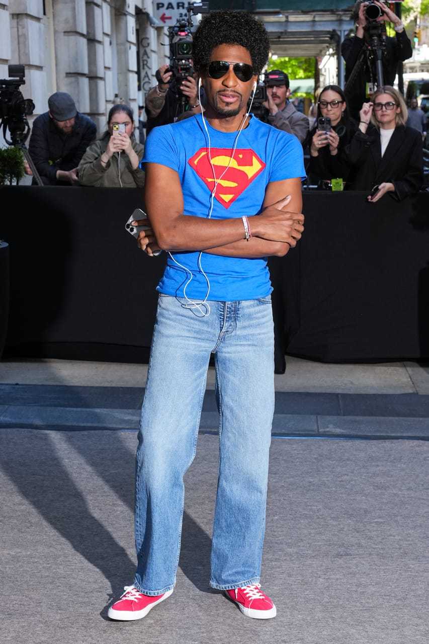 Music's Met Gala Takeover, Drake Freezes His Entire Website: Everything We Loved in Music This Week may kevin parker tame impala spotify playlist lelo chicago action bronson planet frog beyonce jay z blue lucki asap rocky skepta ERL thom browne iceman mastiff release undeground ovrkast album drop countdown apple youtube video 