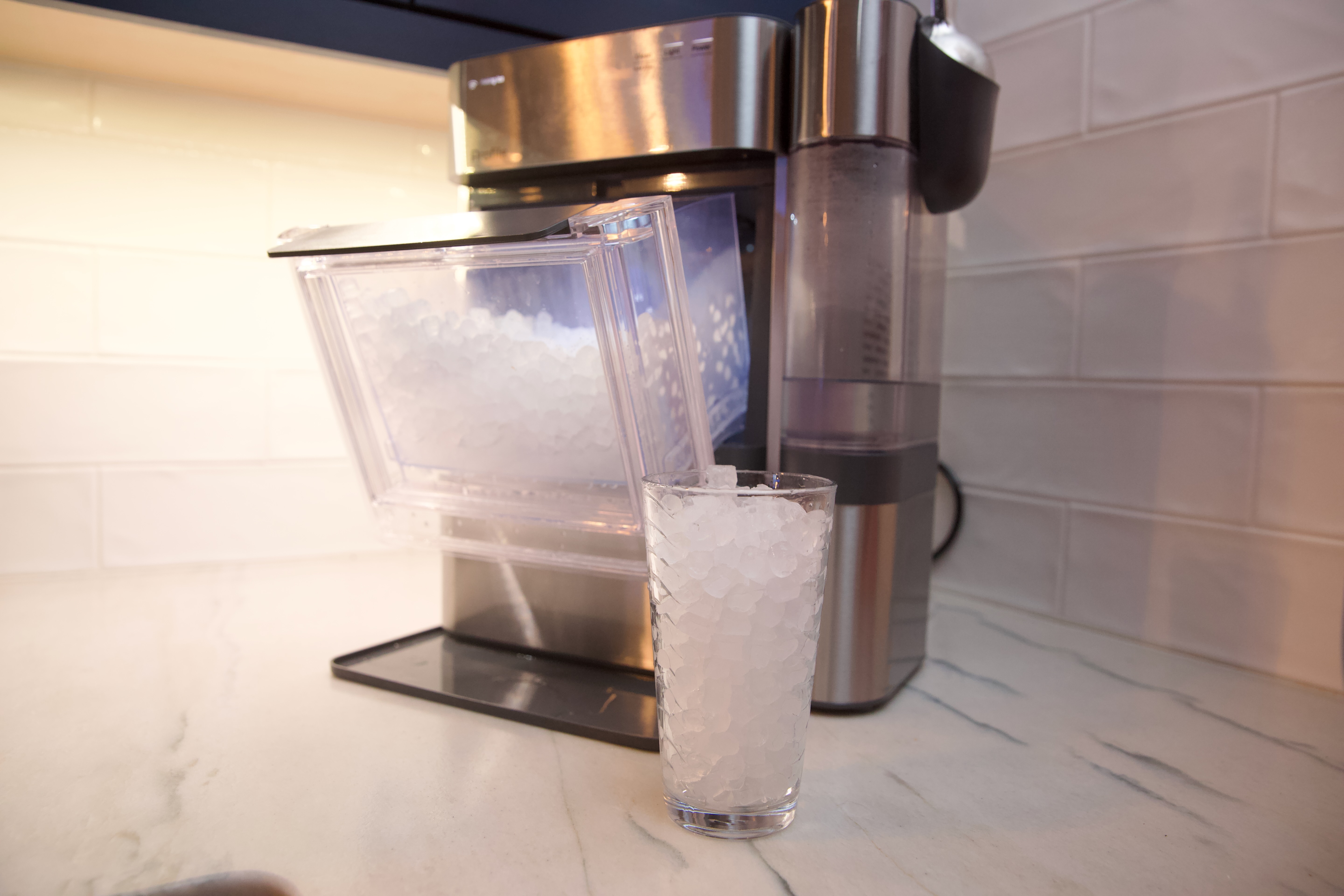 GE’s nugget ice maker is simple to set up.