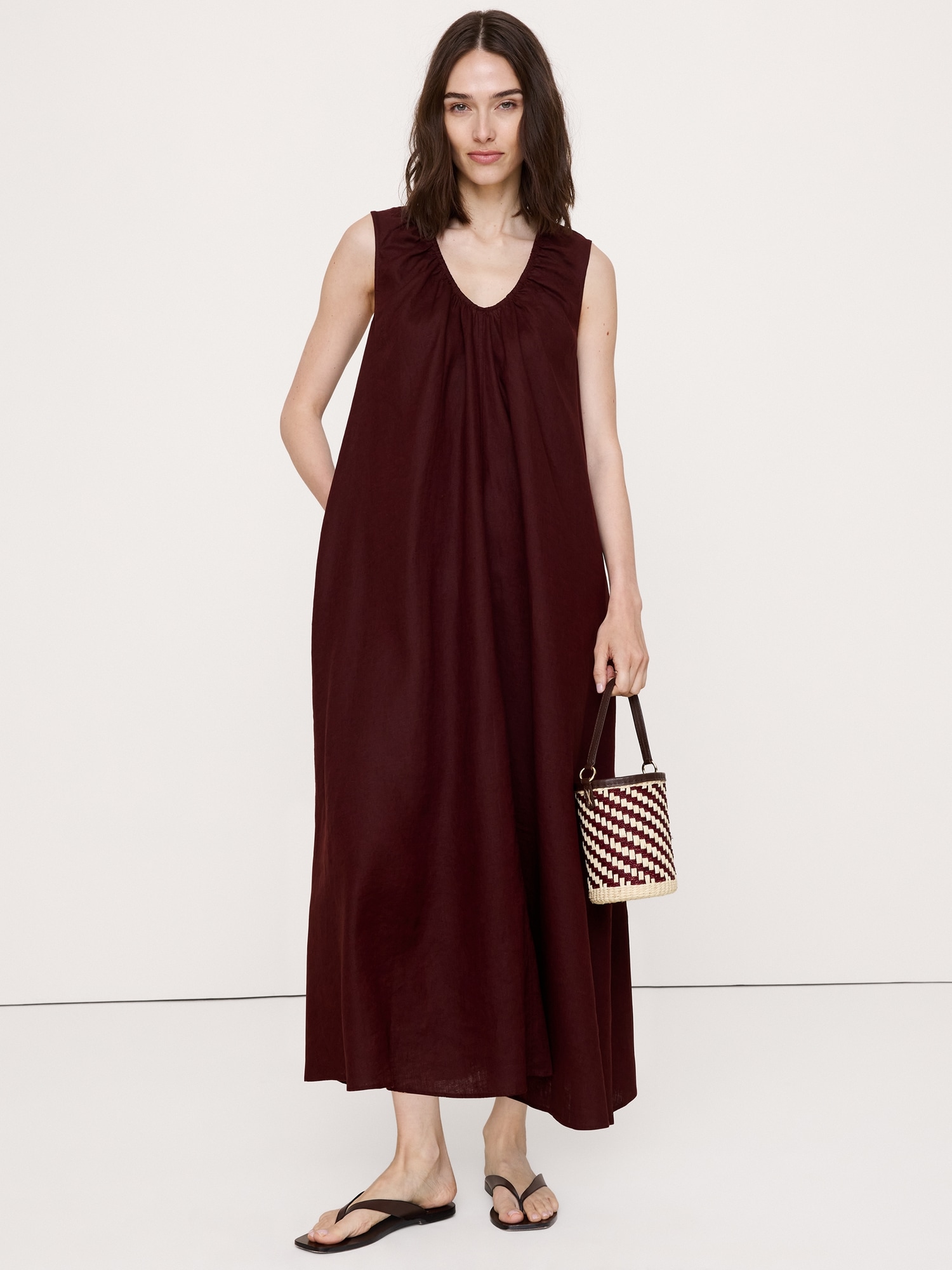 Linen Scoop-Neck Maxi Dress