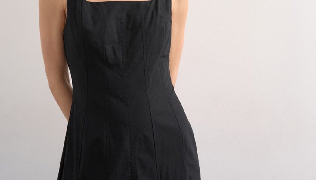 If a Chic French Woman Shopped the Surprise Nordstrom Sale, These Are 21 Items She'd Add to Her Cart