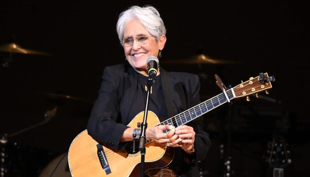 Joan Baez Calls Out Pop Stars Who Avoid Activism: "Take That Little Step"