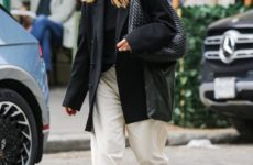 Julianne Styled an Oversize Blazer and White Sneakers With These Anti-Trend Jeans