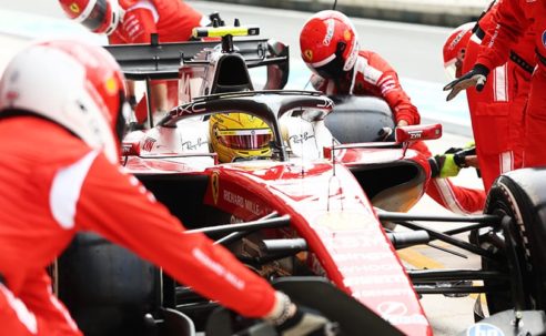Lewis Hamilton Shuts Down Retirement Rumors