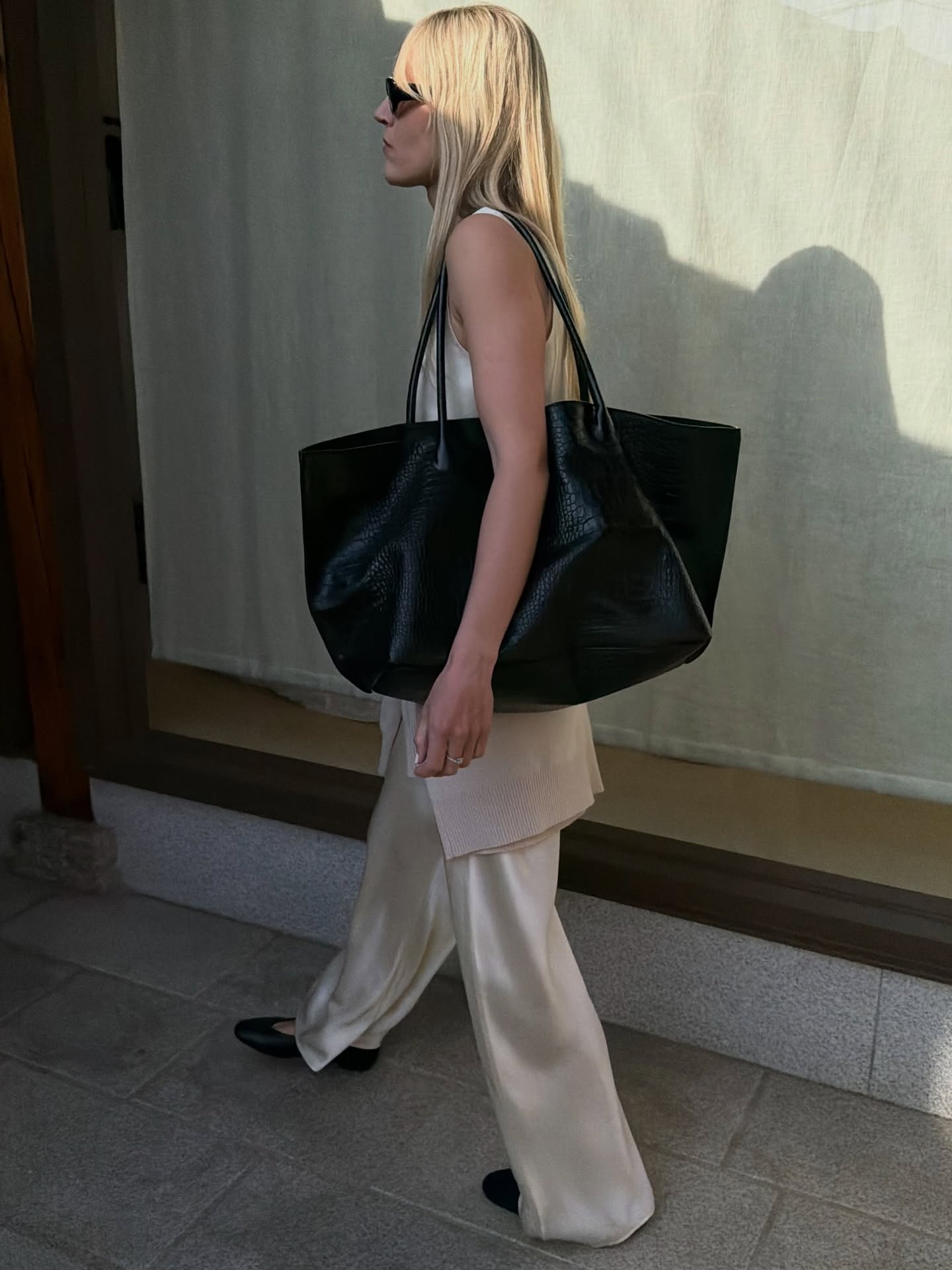 the pants trend Europeans wear in 2026