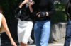 Not Ballet Flats: Bruna Wore a Knee-Length Skirt With This Anti-Trend Shoe For a Date