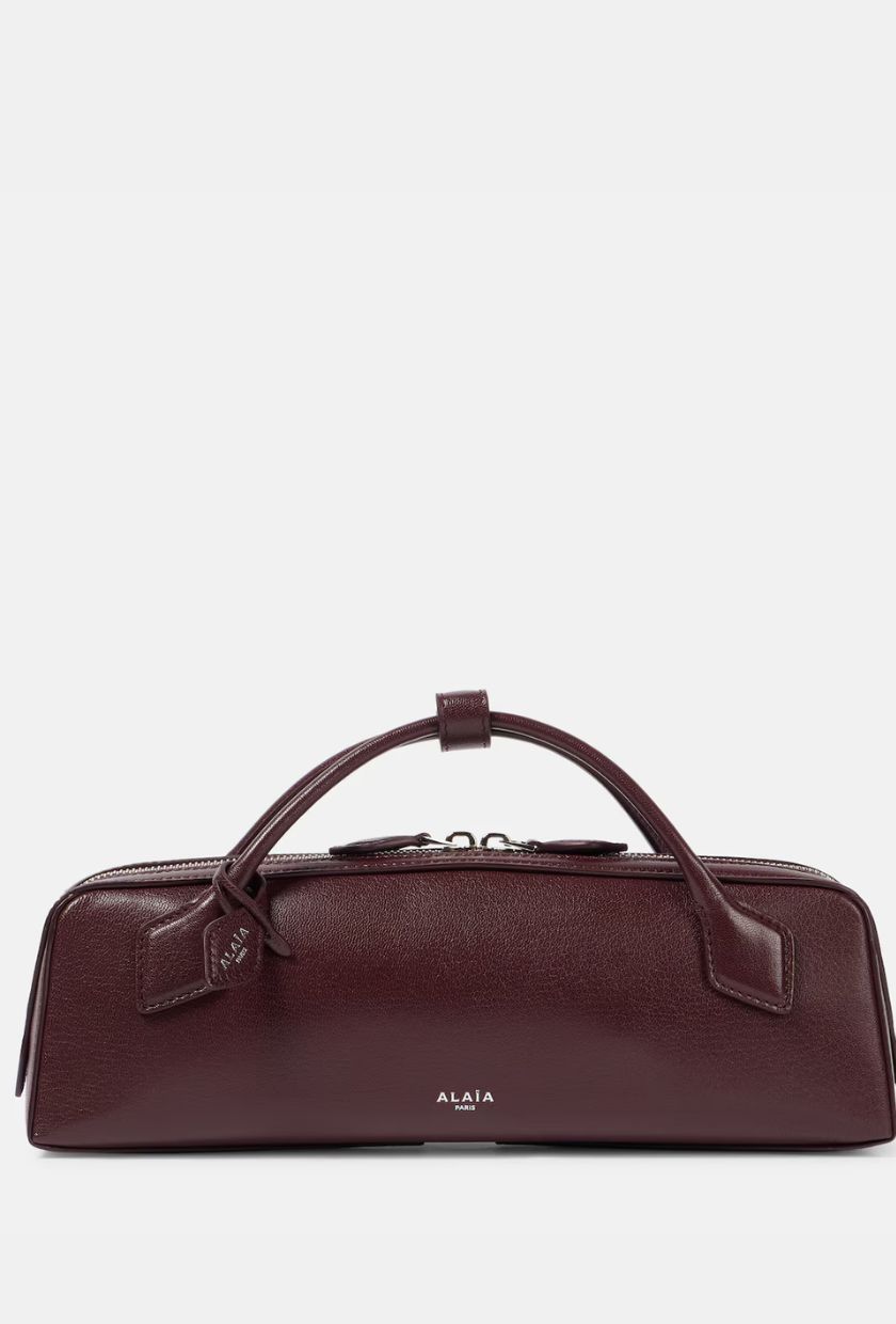 Ala&amp;iuml;a, Le Teckel Clutch