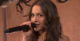 Olivia Rodrigo Performs “drop dead” and “begged” on SNL: Watch