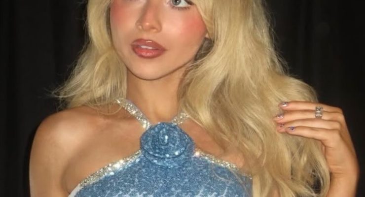 Sabrina Carpenter's Signature Makeup Is Thanks to 12 Stage-Proof Products