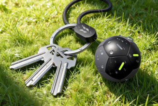 Ugreen’s new soccer ball-shaped tracker has up to 7 years of battery life