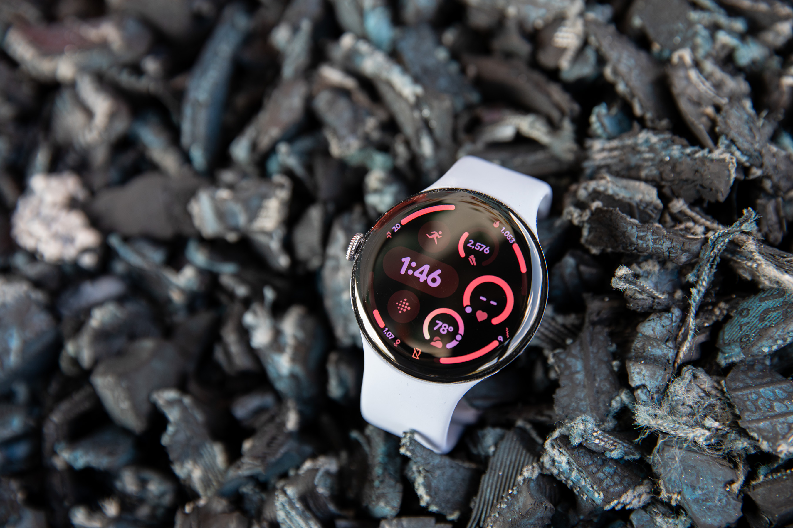 257970_Pixel_Watch_4_AKrales_0441