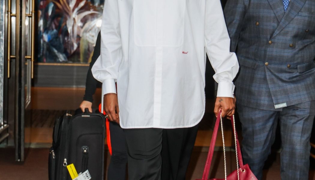 3 Chic Men's Airport Outfits I'd Borrow for My Next Flight